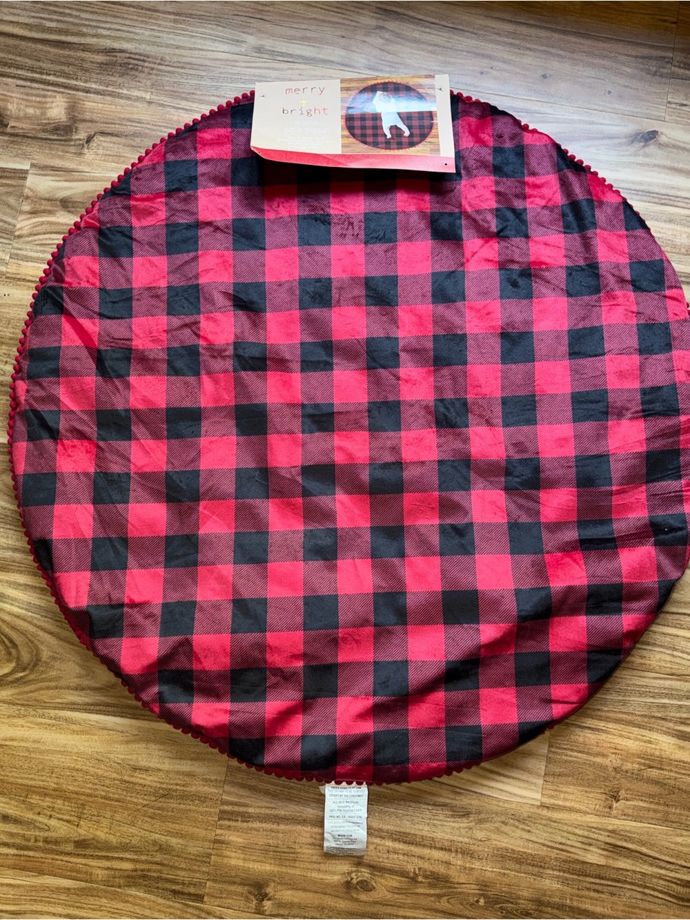merry & bright the perfect Baby circle playmat Buffalo Check design